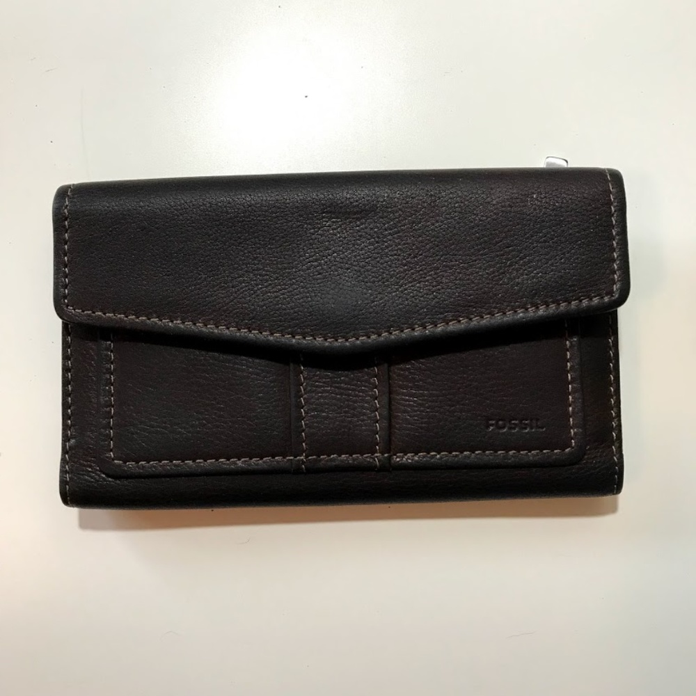 Vintage Fossil Leather Tri fold Wallet